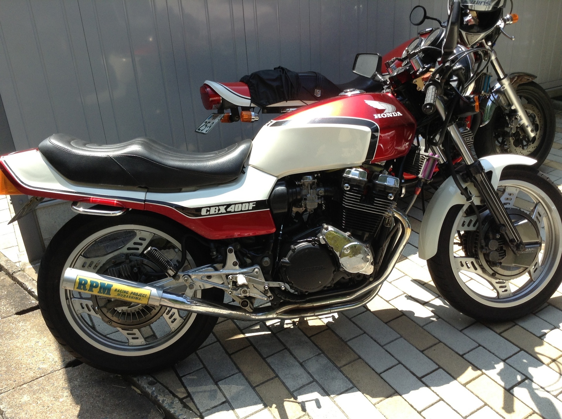 CBX400F アオシマ初版 あいつとララバイ CBX改るみ子仕様 本日の『あいつとララバイ』のオートバイ紹介は、皆川るみ子のホンダ